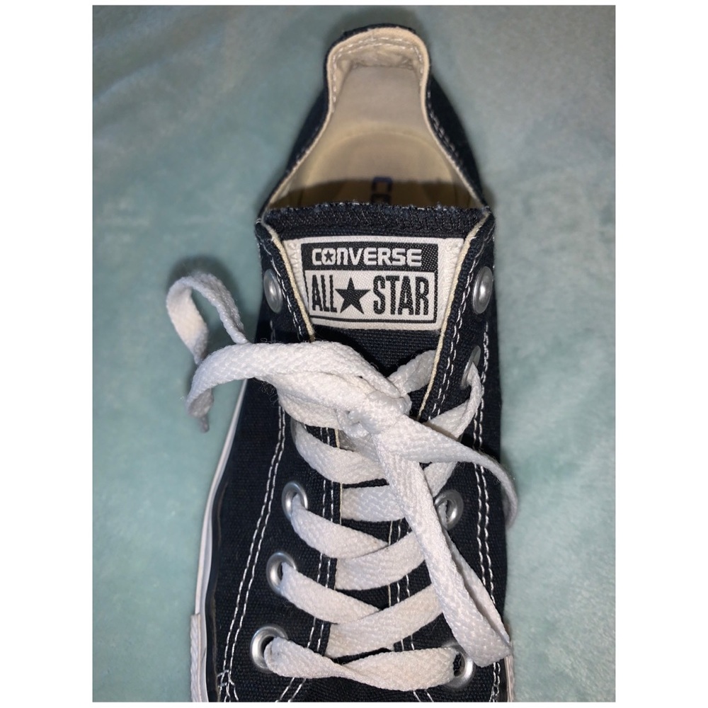 Converse - Picture 3 of 4